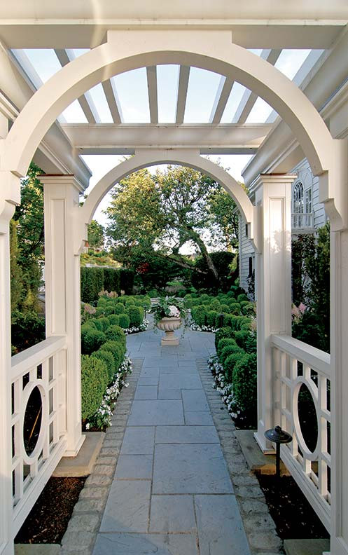 A Historic Georgian Revival Garden. Image credit Old House Journal