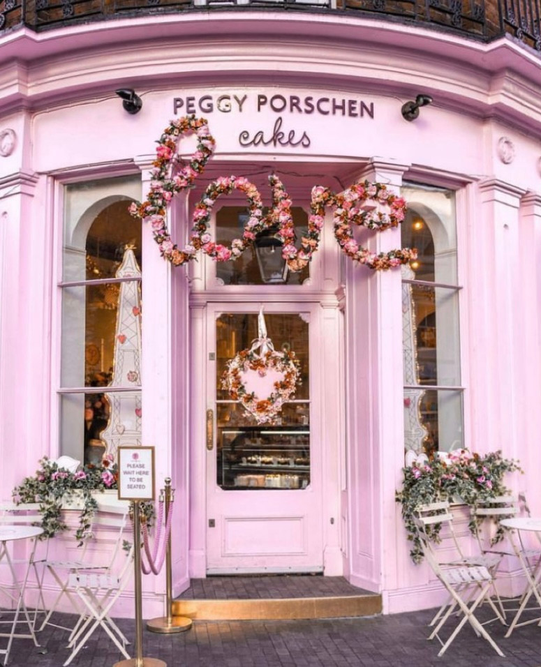 Peggy Porschen London | Flower love sign | Pink doorways of london | Pink flowers with mint green front door | Interior design studio | Interior design blog | Interior designer | What does your front door colour say about you