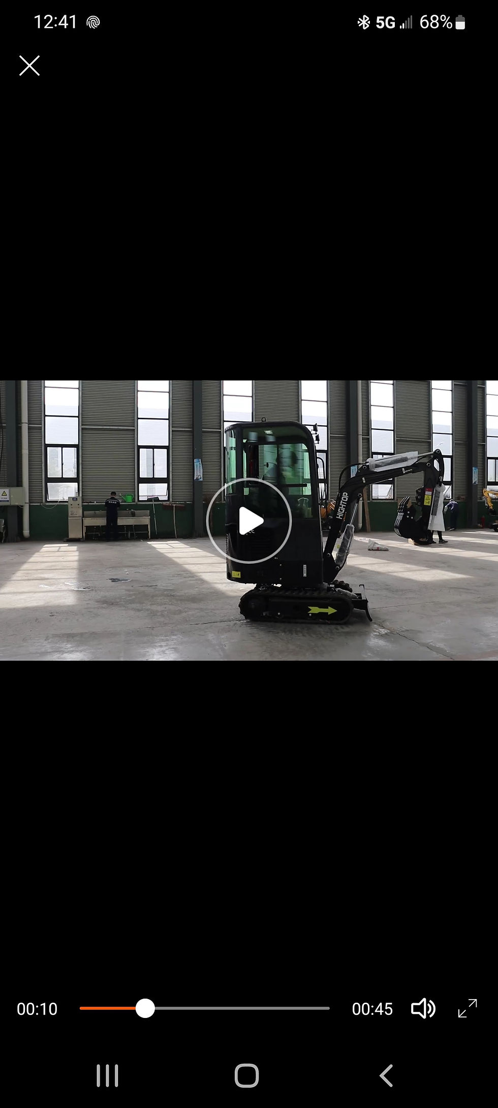 Thumbnail: WILDCAT mini excavator 1 ton