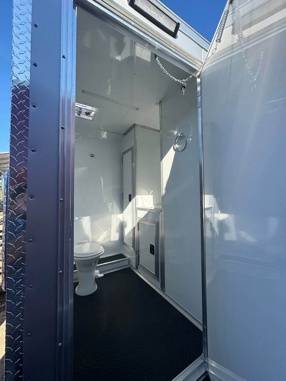 Thumbnail: Mobile Toilet Trailer