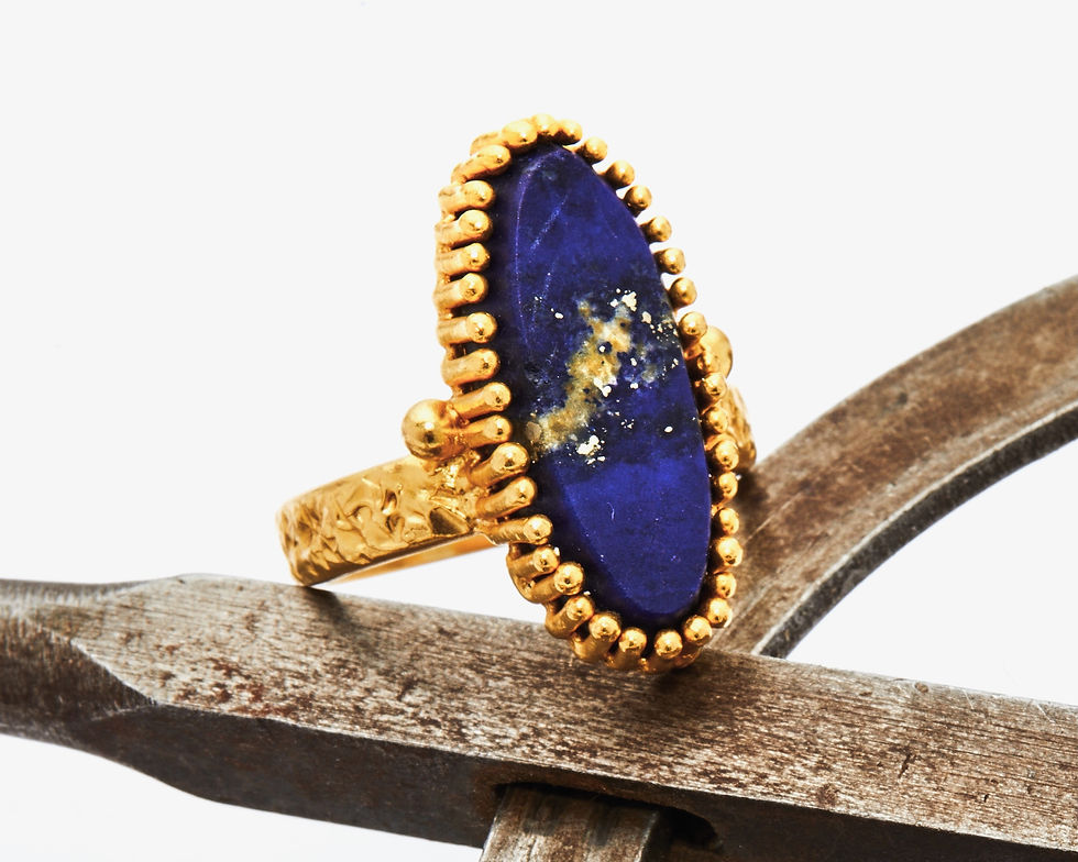 Thumbnail: Lapis Scarabesque Ring