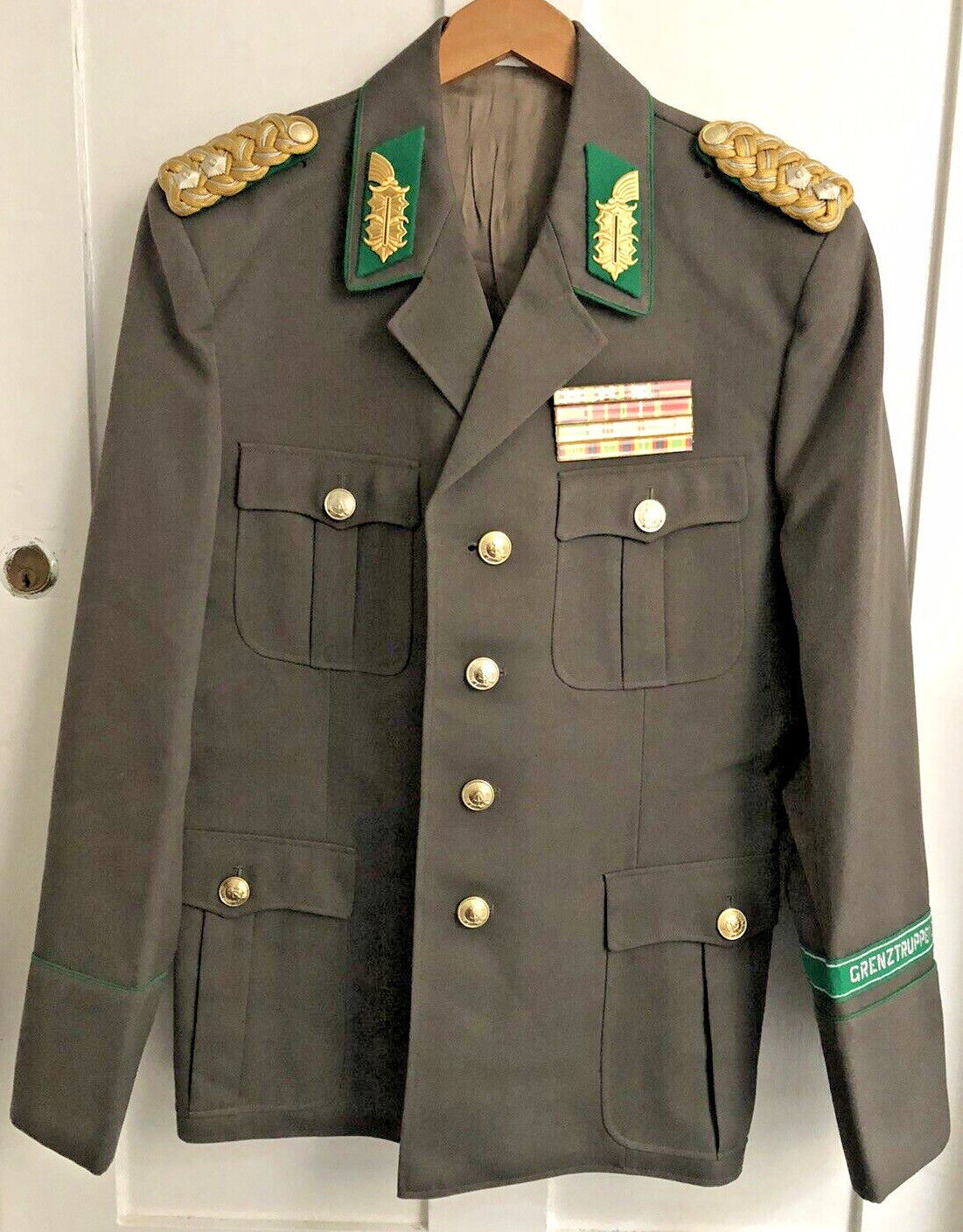 Original East German Generals Tunic DDR Medal bar Grenztruppen