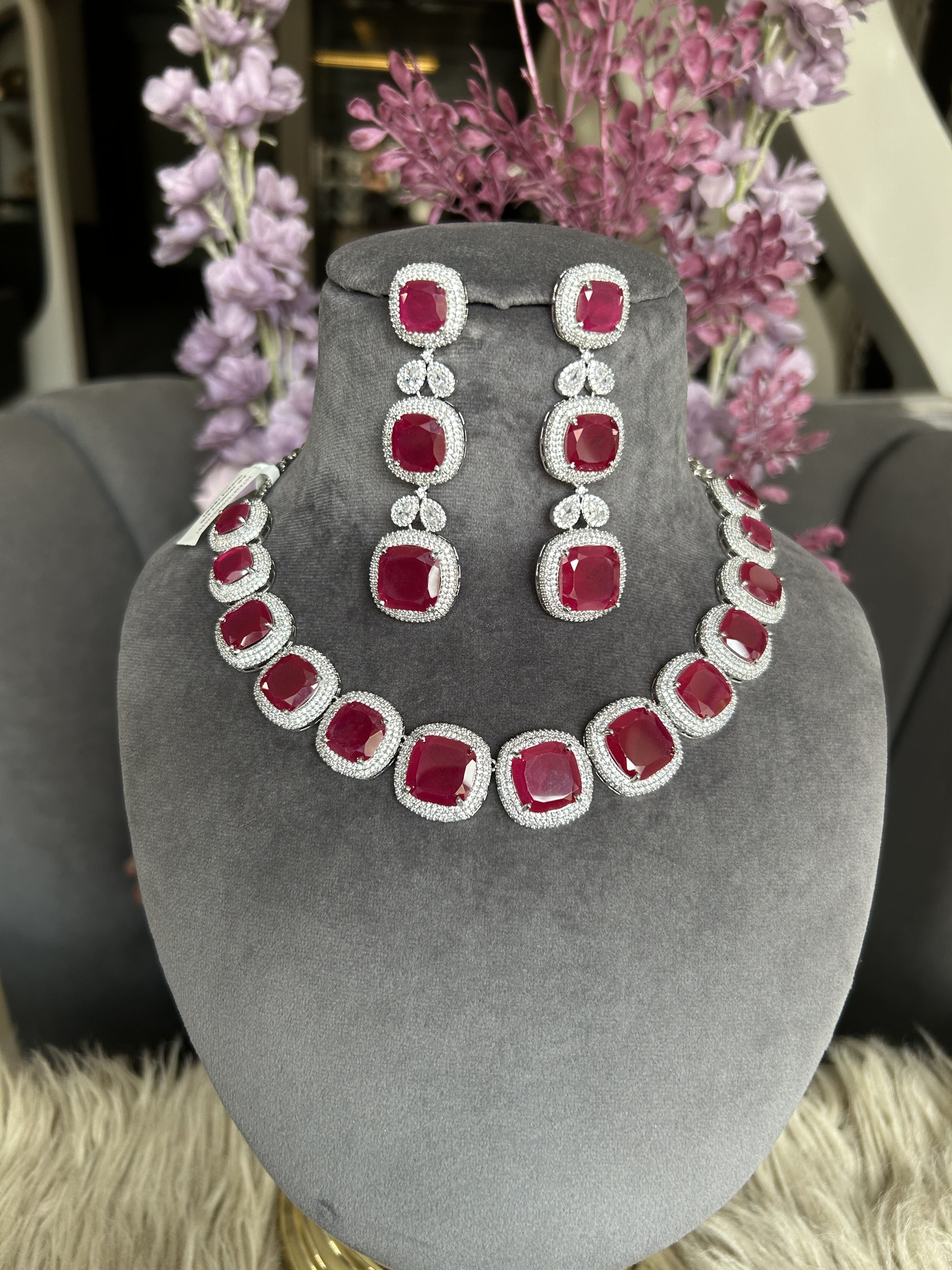 Ruby Square Glow Diamond Set