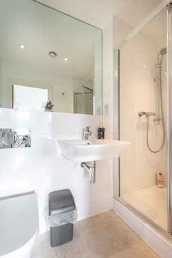 D0432416-4771-4147-A632-684C6DFFC555