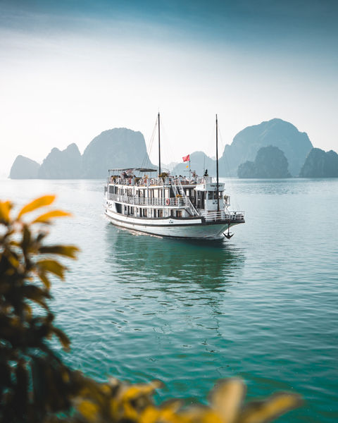 Tourismusfotografie Weltweit | Halong Bucht Vibes mit einer Bootsfahrt