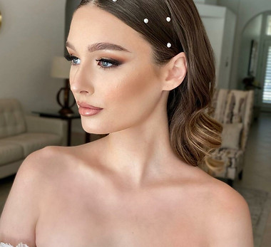 Perlas en el cabello, la tendencia que te hará ver más elegante que nunca.jpg