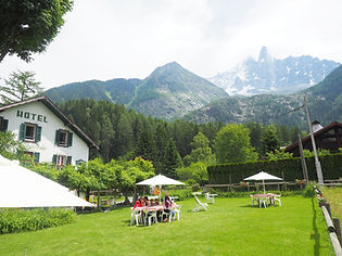 Hotel La Prairie in Les Bois