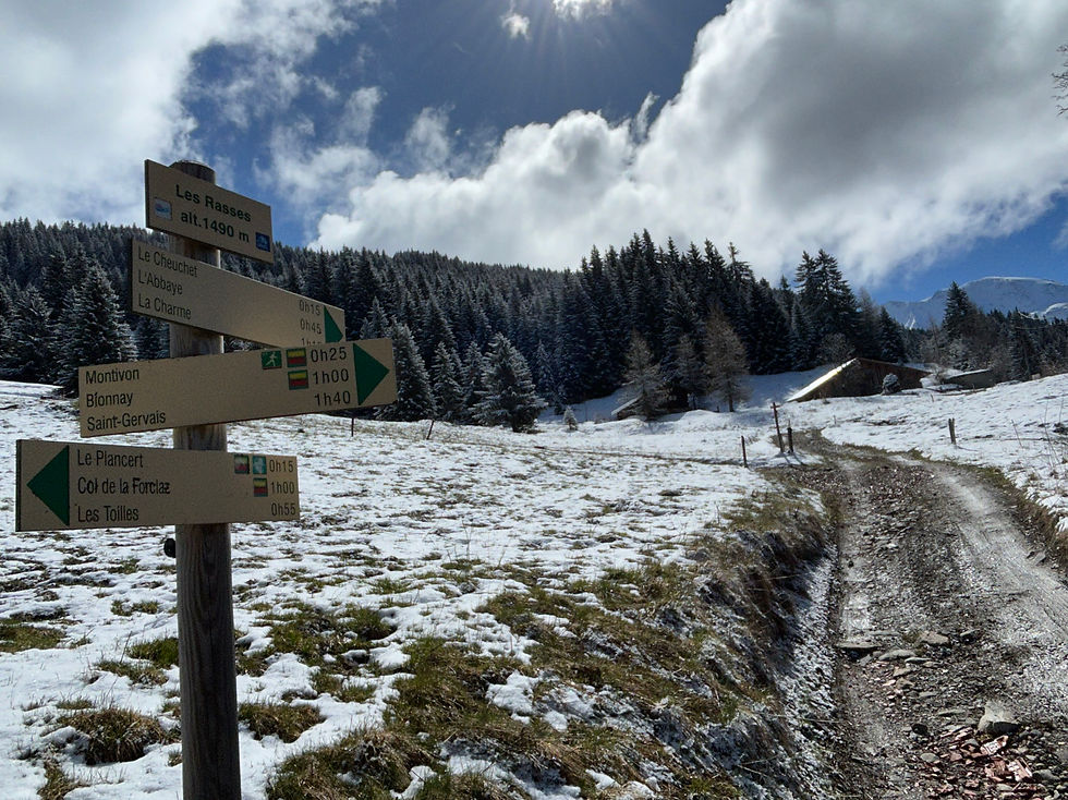 Trail Marker at Les Rasses