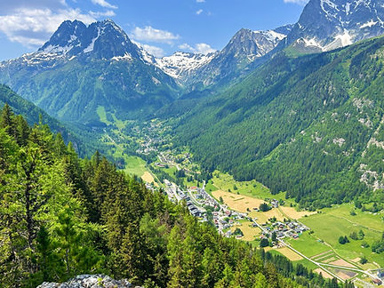 View from Les Saix Blancs