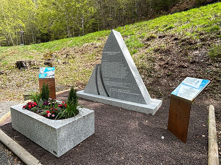 Monument for the Roc de Fiz Sanatorium landslide