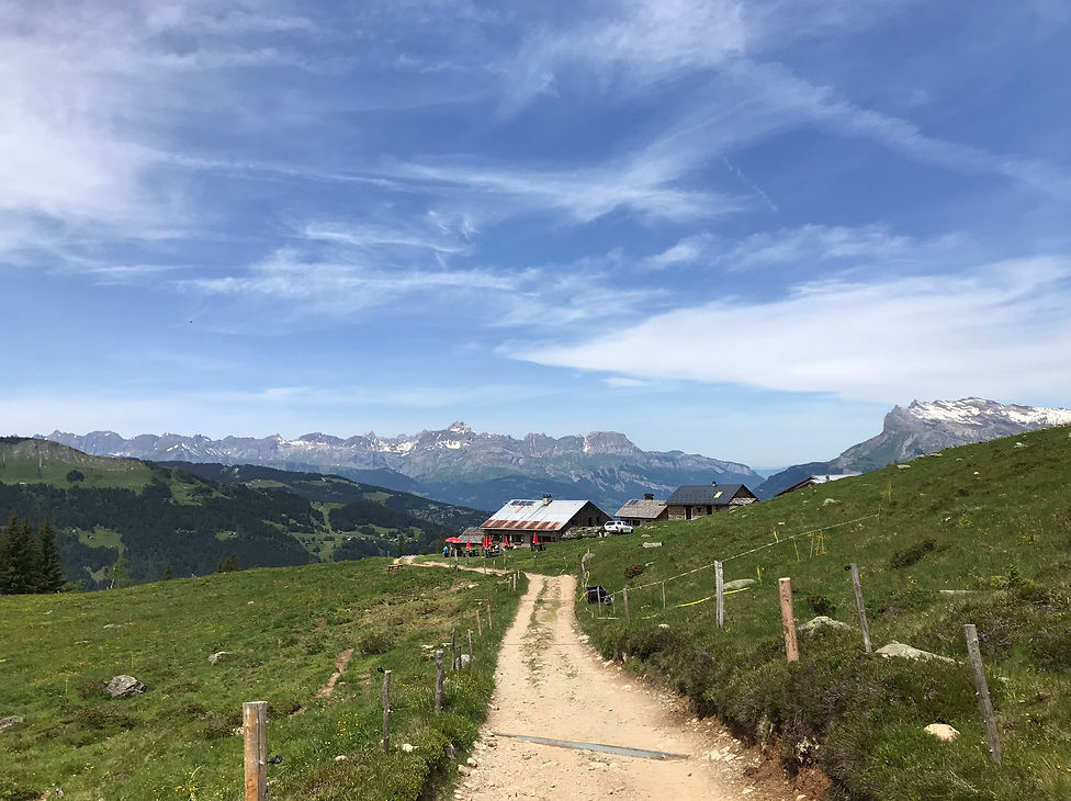 Trail to Chalets du Truc