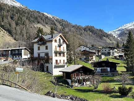 The Hamlet of Montroc