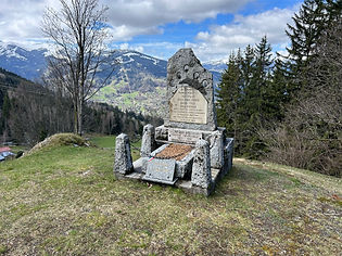 Stele de Marquis de Montfort