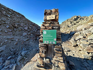 Trail Markers at the Col du Brevent