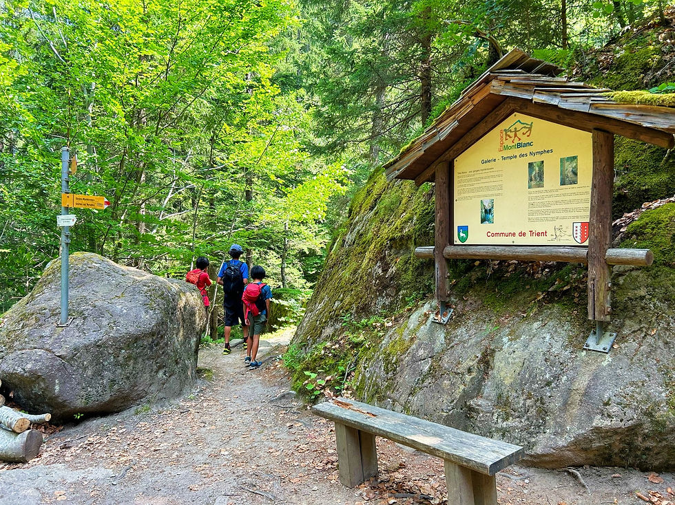 Entrance to the Gorges Mysterieuses