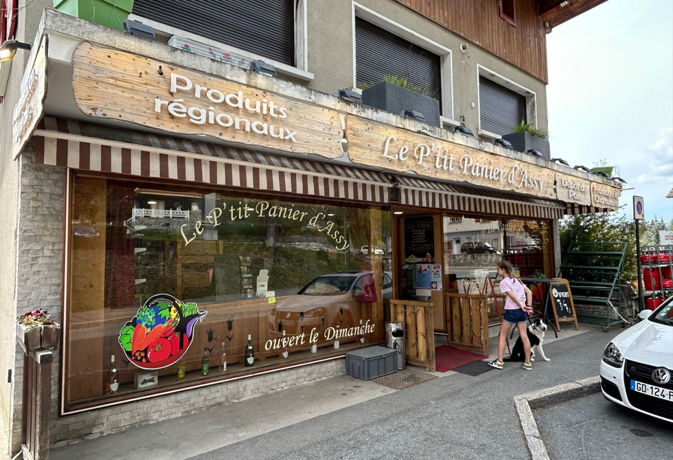 Grocery Store in Plateau d'Assy