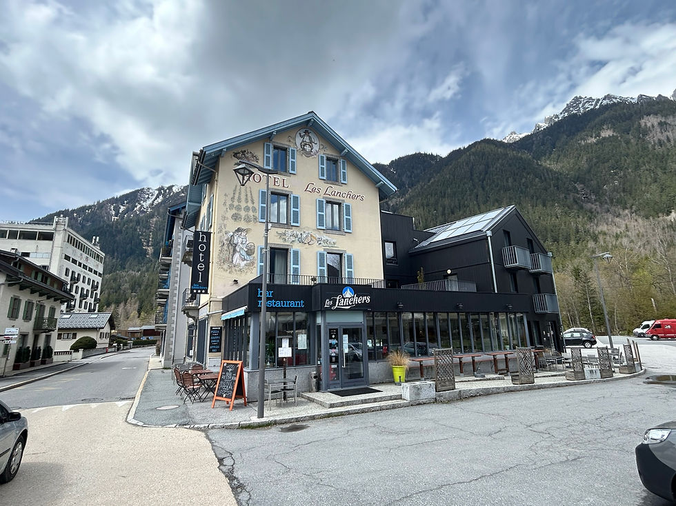 Hotel Restaurant Les Lanchers in Les Praz