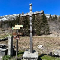 Cross at Tre le Champ