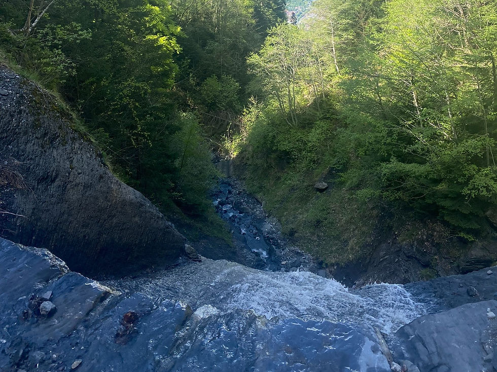 Crossing the Torrent de Reninge