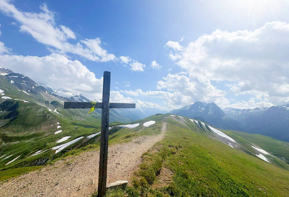 Cross at L'Arolette