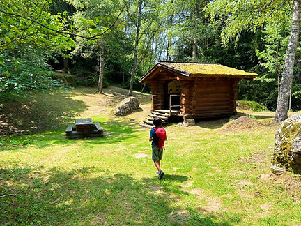 Picnic area near Tete Noir Parking
