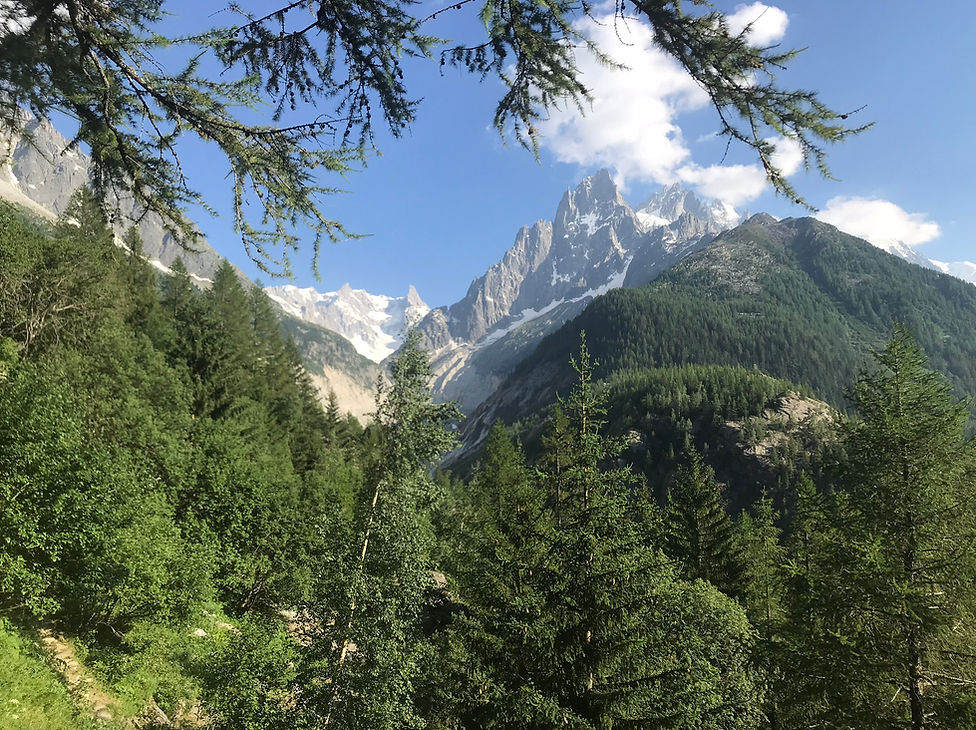 View of the Rochers de Mottets