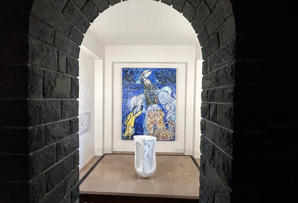 Inside Notre-Dame-de-Toute-Grâce