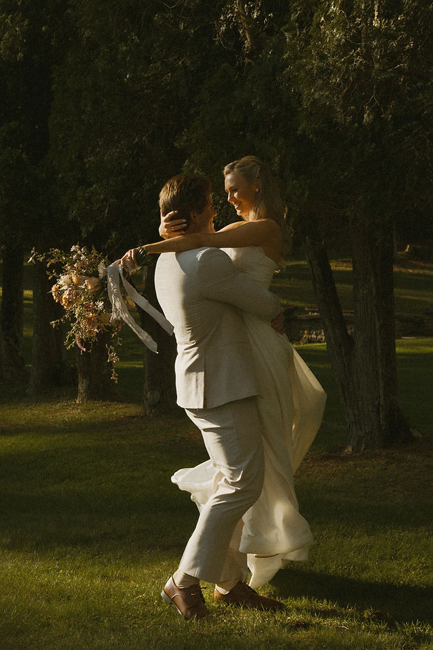 Joy Vassar - Wisconsin + MN+ MI Elopement + micro wedding photographer  (5 of 23).jpg