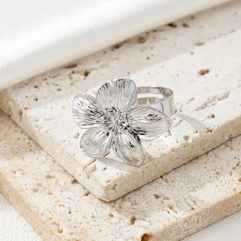 Thumbnail: Ladies Adjustable Rings, Flower Shape