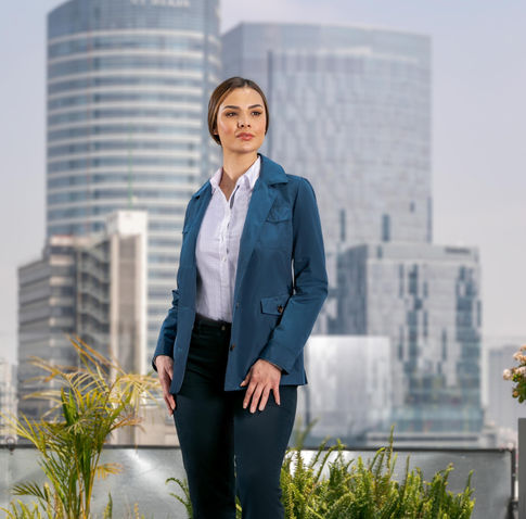 Look Moderno y Relajado para Ejecutivas