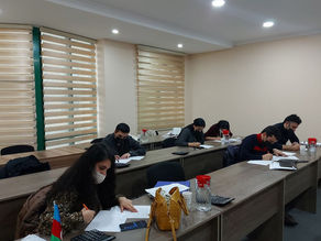 24 avqust qrupunda 2-ci aralıq imtahanı keçirilmişdir