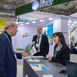 19-cu Kənd Təsərrüfatı sərgisi Gilan Pivot stendi