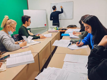 2-ci qrupda Praktiki mühasibatlıq dərslərinə start verildi