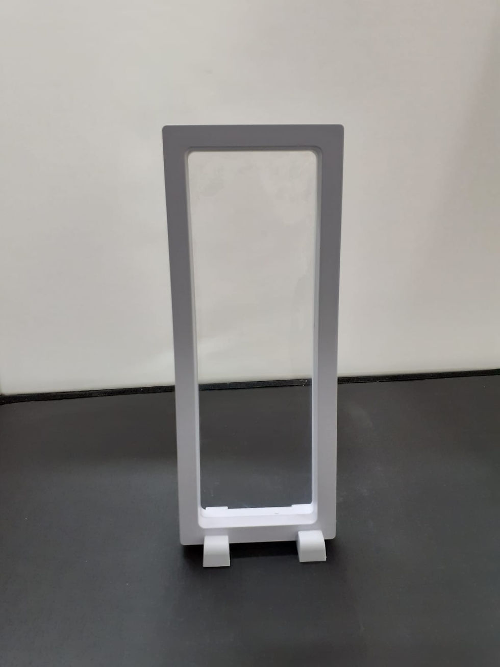 Miniatura: Expositor de jóias e bijouterias 3D caixa moldura flutuante transparente