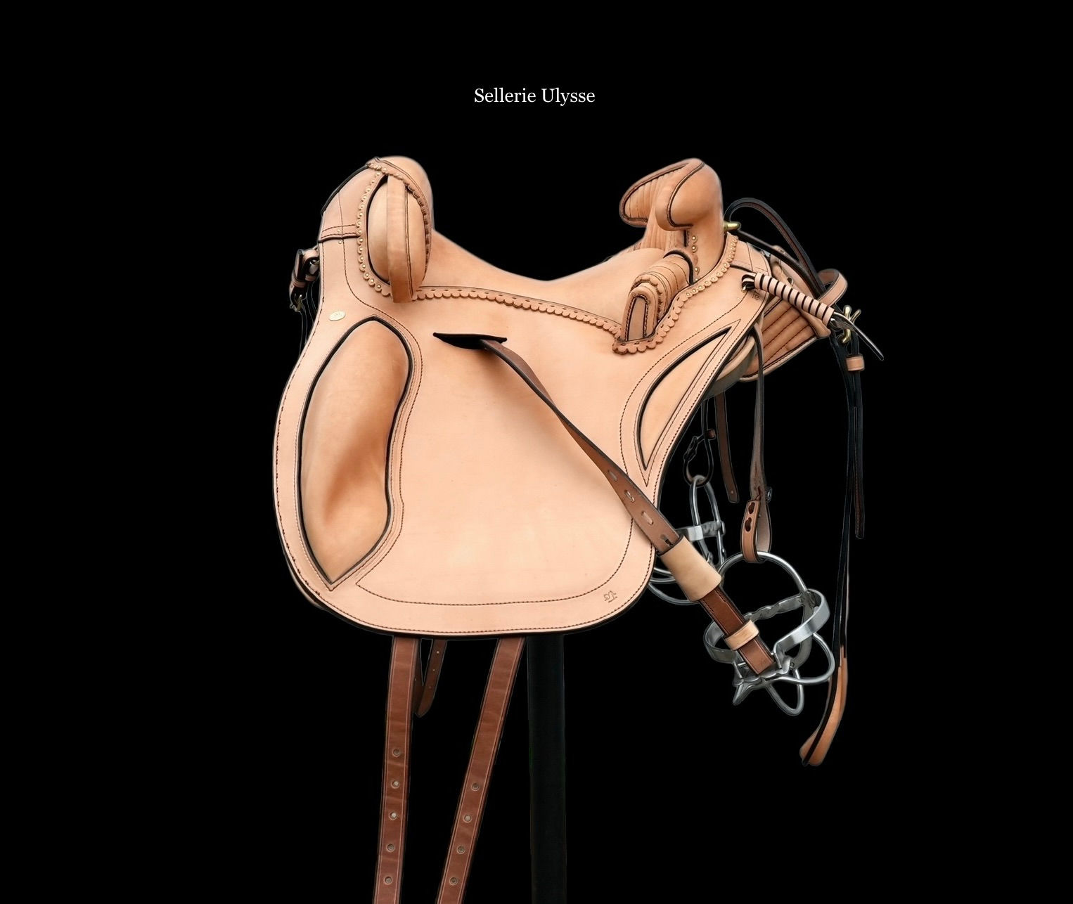 Selle Camargue Dressage Naturelle "Pommeau Lisse"