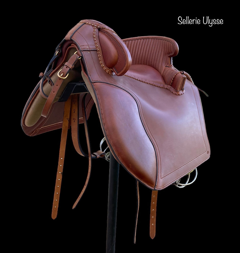 Miniature : Selle Camargue Demie Noisette "Pommeau Cannelé & Taquets"