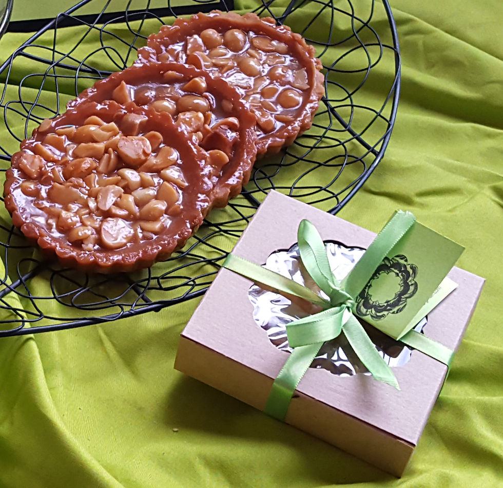 Small MacNut Tart