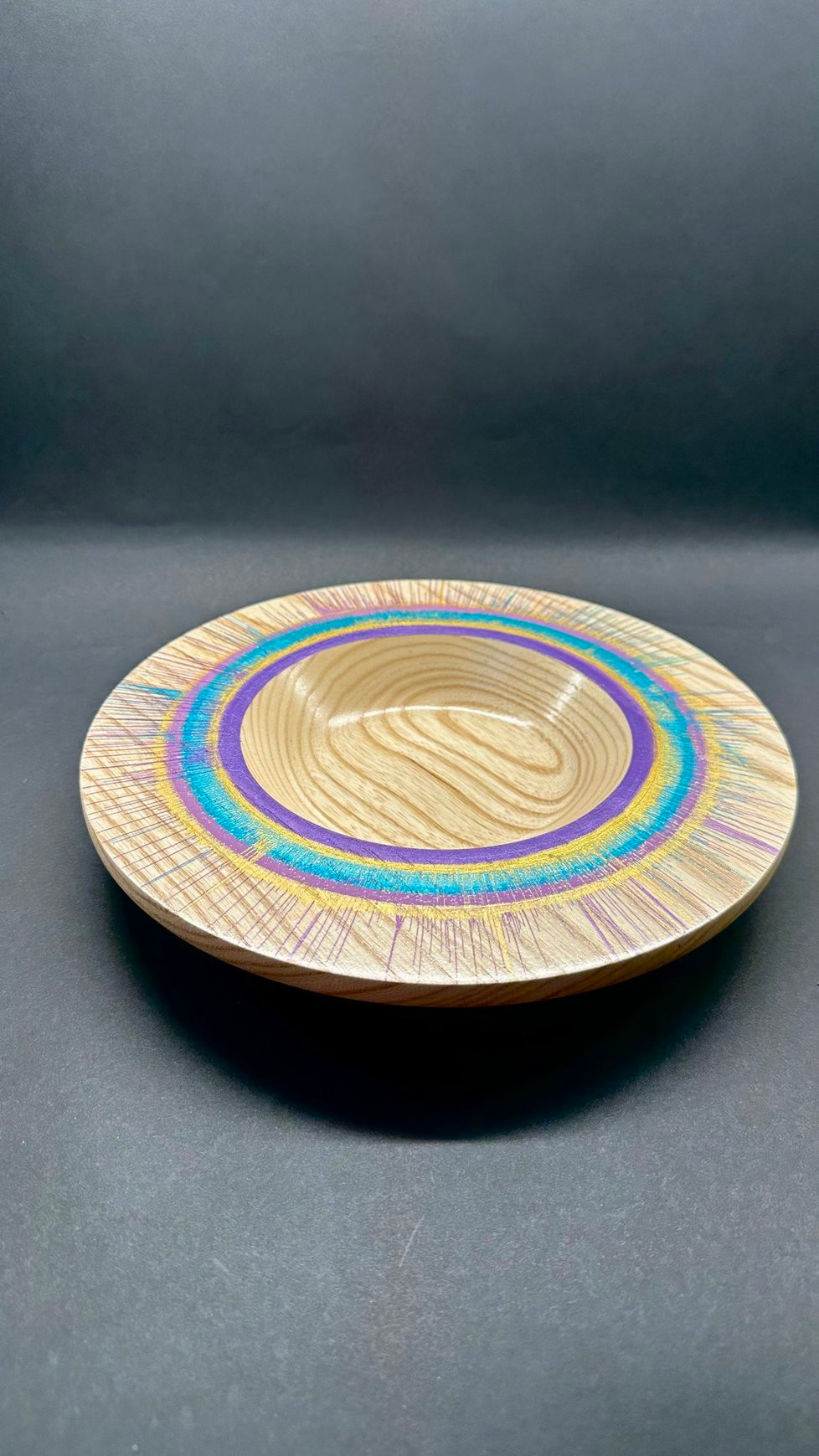 Ash bowl with acrylic paint.