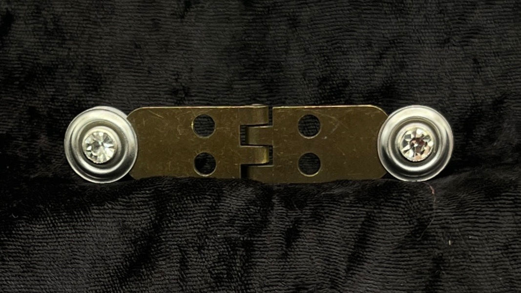 Single Hinge Reverse 