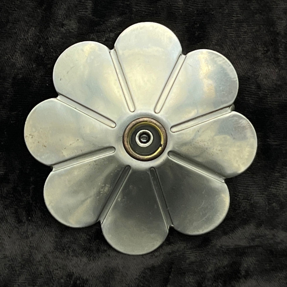 Thumbnail: Silver Flower Crystal Ornament 