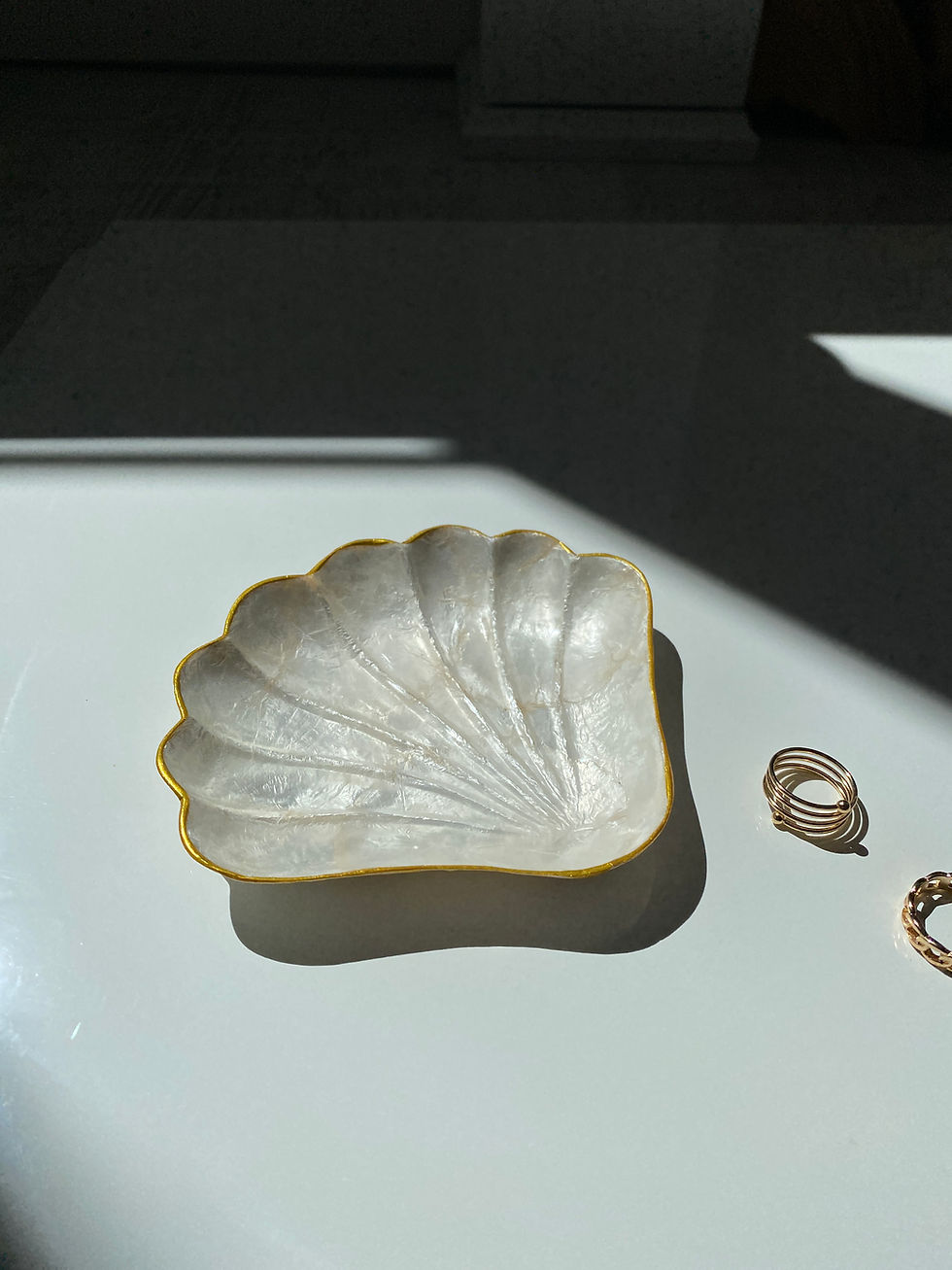 Miniatura: Pure - perleťová mistička ve tvaru mušle