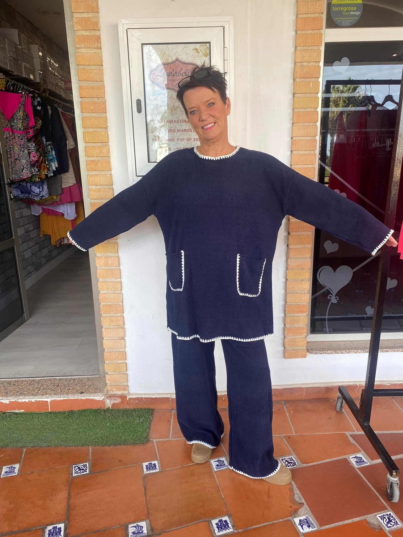 Pocketed Lounge Suit