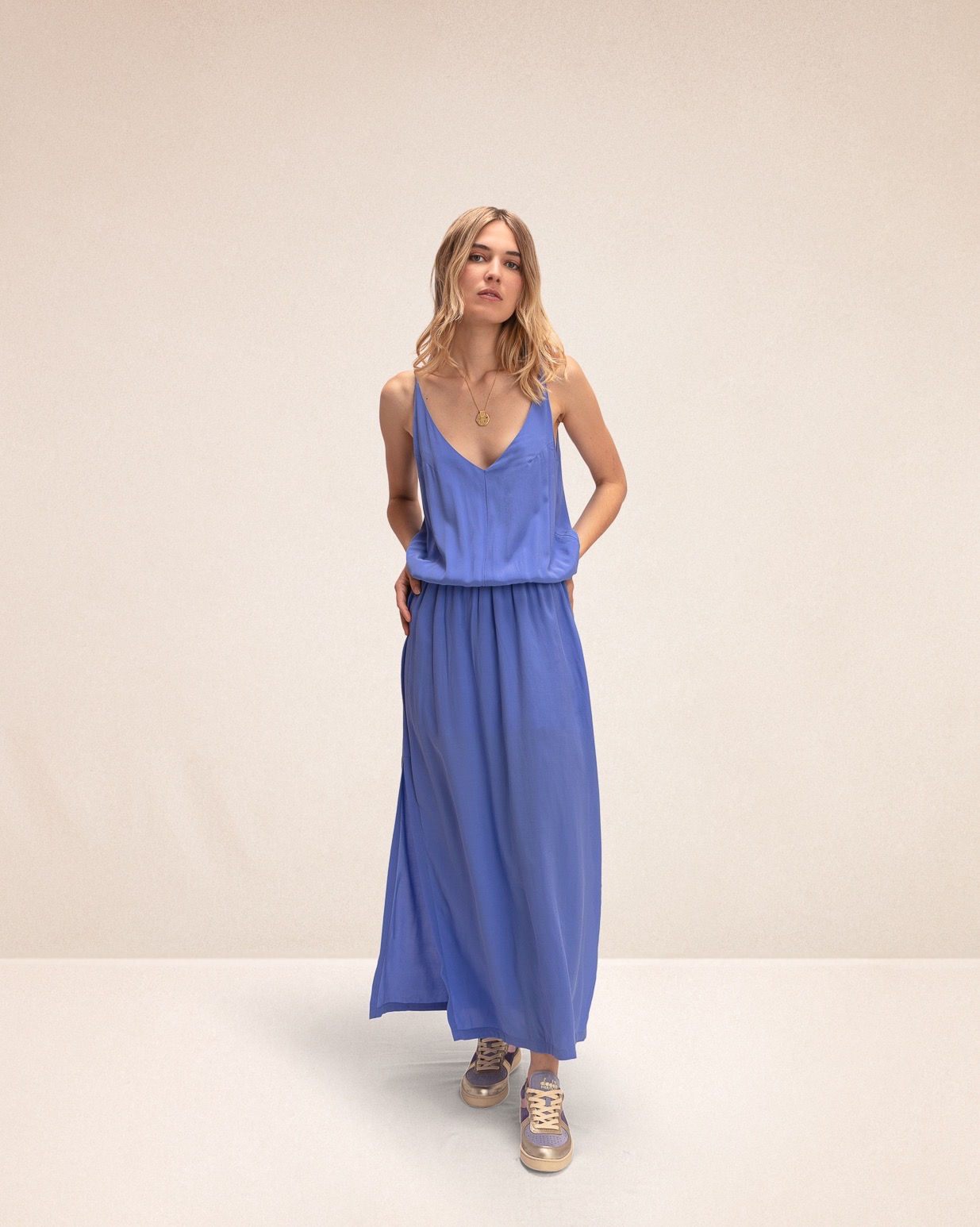 KARMA KOMA - ROBE LONGUE MAEVA - Majorelle