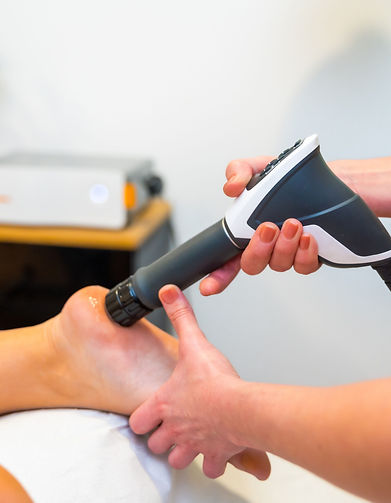 shockwave-therapy-treatment-made-to-move-chiropractor-physical-therapy-rochester-mi.jpg
