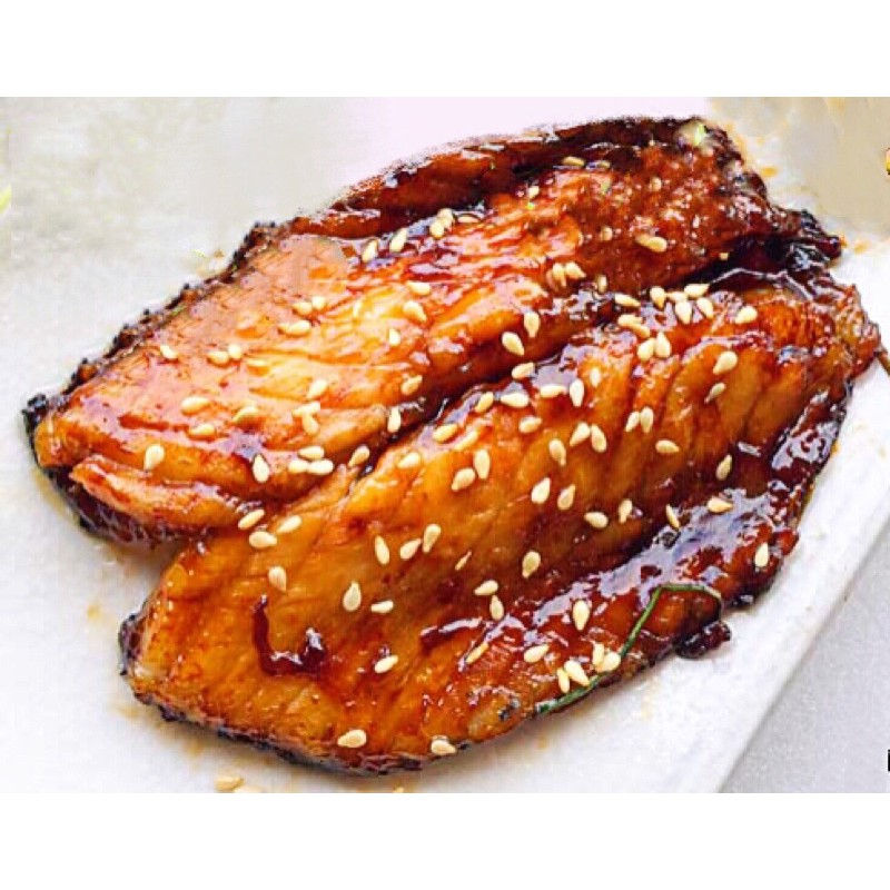 張酥酥  蒲燒鯛魚腹排