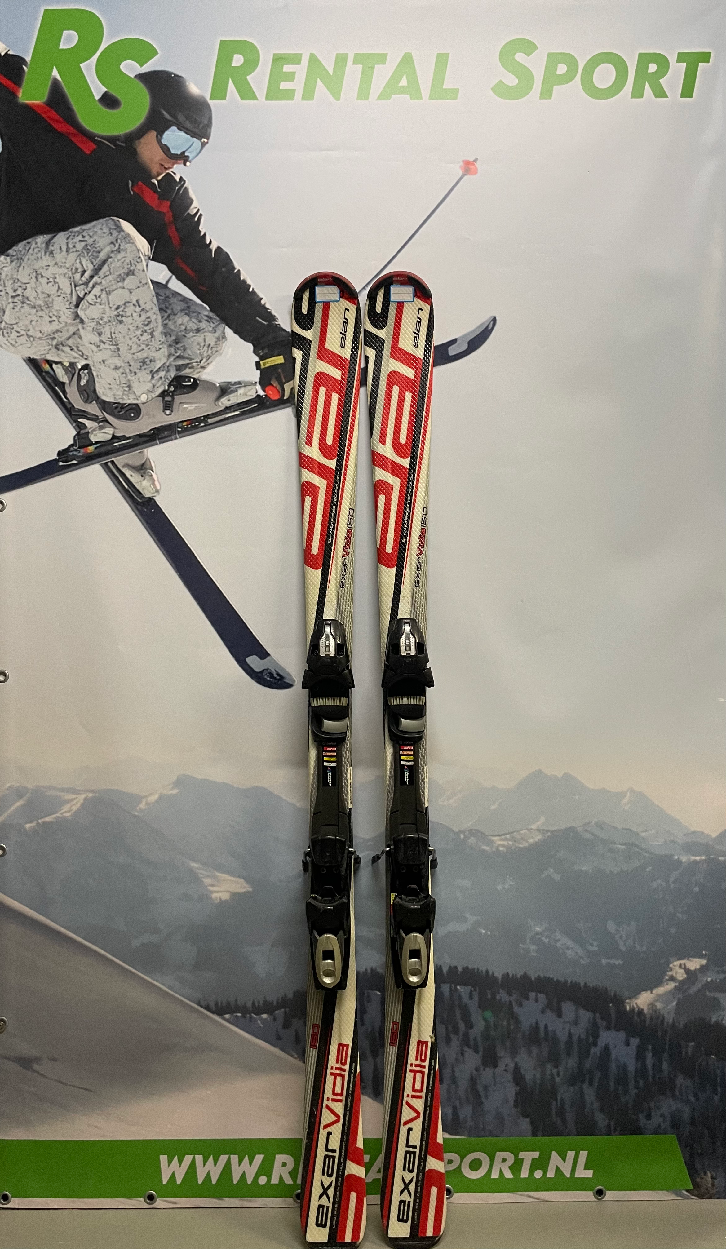 ELAN SKI'S 150 cm
