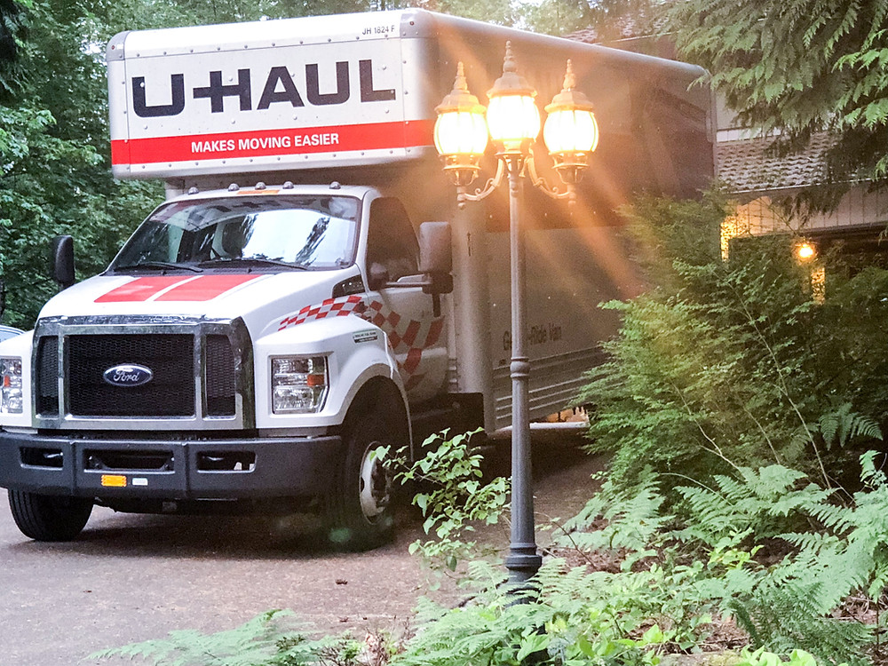 uhaul moving truck