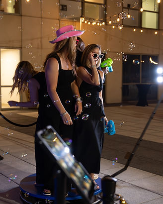 Wedding 360 Photo Booth in Orlando, Fl _ Gorgeous Picture