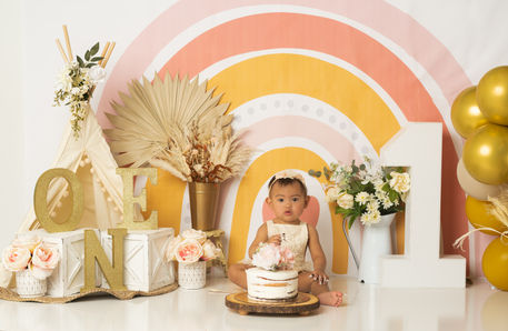 CAKE SMASH PHOTO SESSION IN ORLANDO PHOTOGRAPHY STUDIO