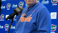 football pressser